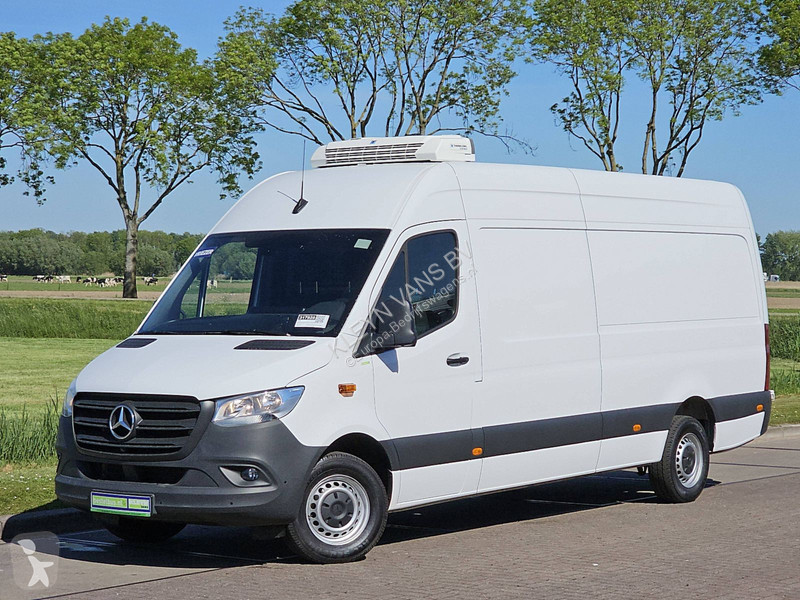 Užitkové vozidlo Mercedes 317 L3H2 Maxi Koeler D/N