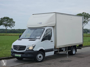 Caja cerrada Mercedes