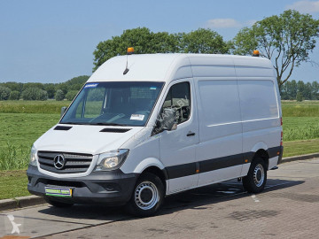 Caja cerrada Mercedes