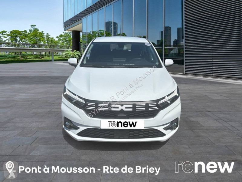 Autoutilitară Dacia Sandero SCe 65
