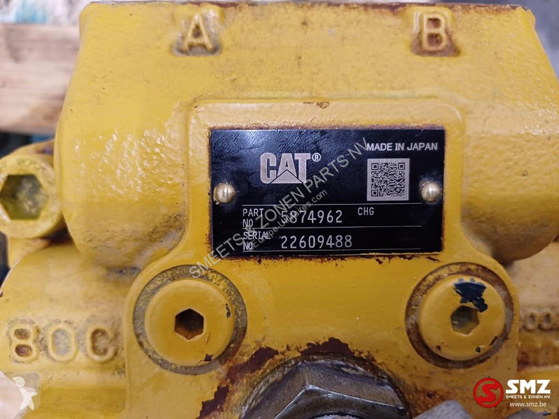 Véhicule utilitaire Caterpillar Hydraulic pump...