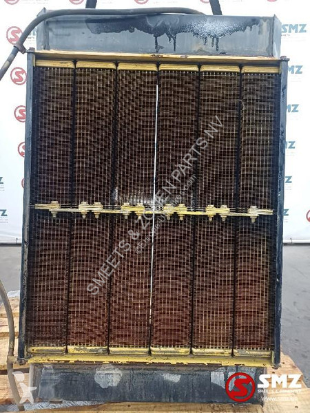 Véhicule utilitaire Caterpillar Occ radiator...
