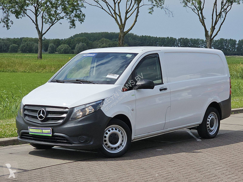 Véhicule utilitaire Mercedes 114 clima aut. EURO6