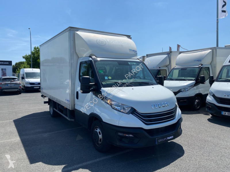 Furgoneta Iveco 35C16H3.0 empattement 4100