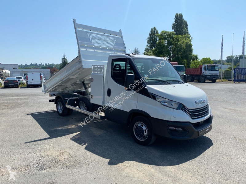 Veicolo commerciale Iveco 35C16H3.0 empattement...