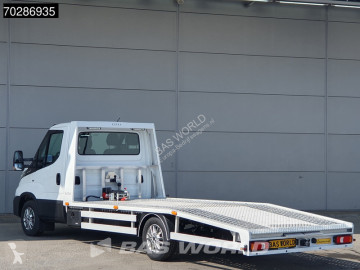 Grúa portacoches Iveco nueva