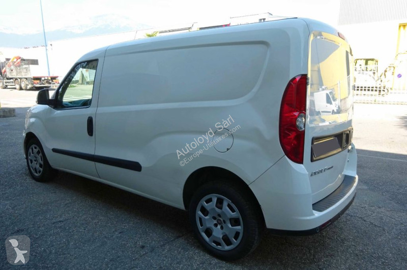 Veicolo commerciale Fiat DOBLO 1,4 T-JET 120...