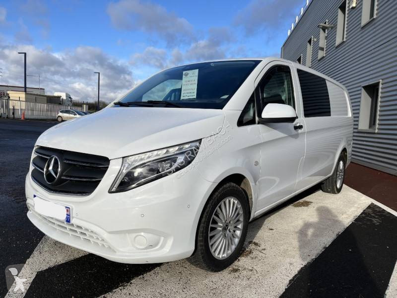 Furgoneta Mercedes