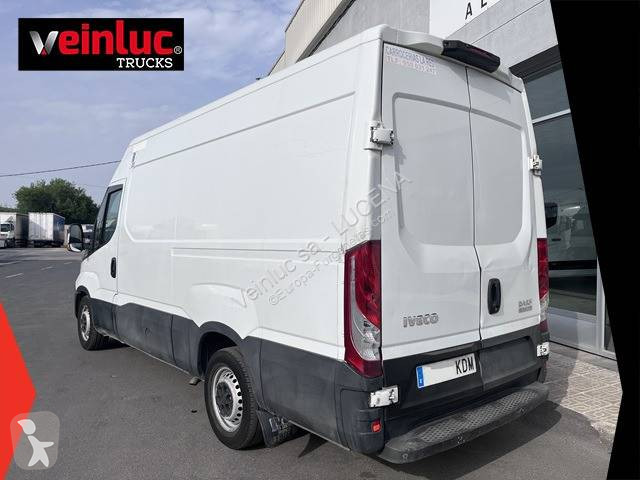 Furgoneta Iveco