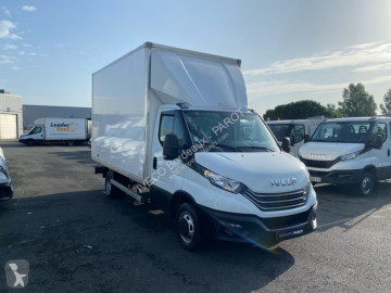 Fourgon utilitaire Iveco