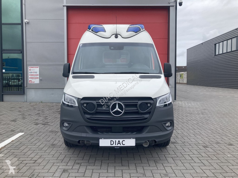 Furgoneta Mercedes 416 CDI Ambulance