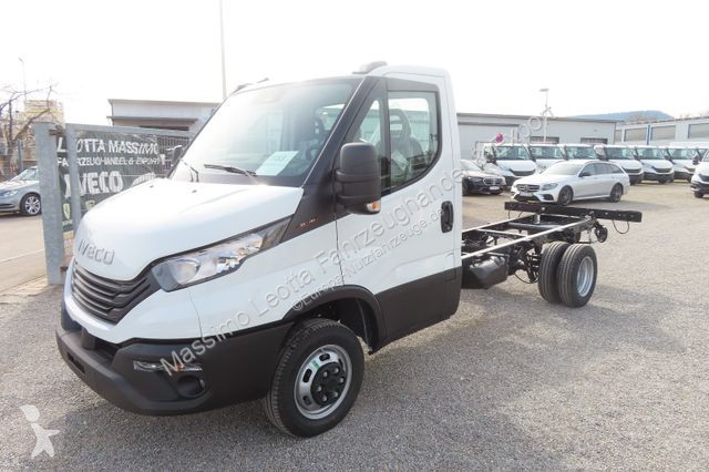 Furgoneta Iveco 35C18 3,0 Mod 2024 . Rd.3750...