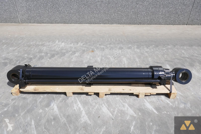 Véhicule utilitaire Caterpillar 225-4532