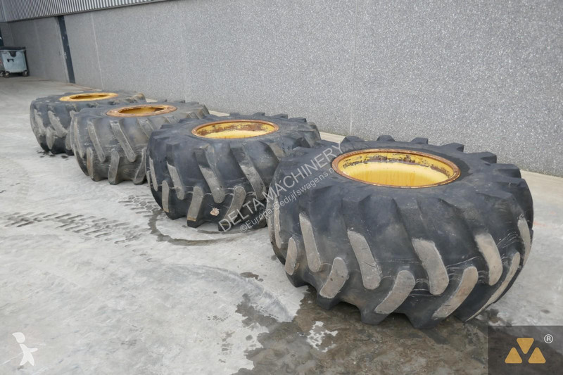 Véhicule utilitaire Caterpillar Wheel GP 30.5L-32