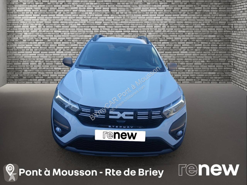 Autoutilitară Dacia Sandero TCe 90 GSR2