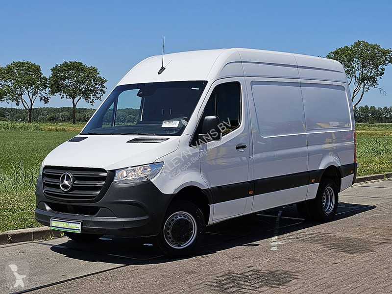 Veicolo commerciale Mercedes 516 L2H2...