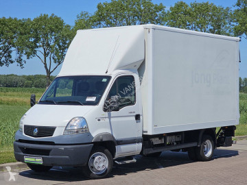Renault Mascott