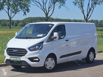 Caja cerrada Ford