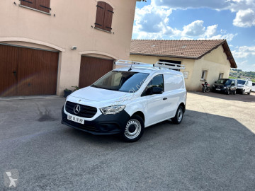 Furgoneta Mercedes