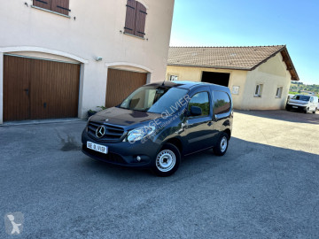 Furgoneta Mercedes