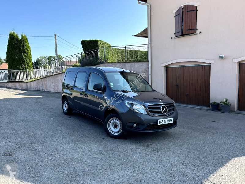 Véhicule utilitaire Mercedes Mixto Extra Long...