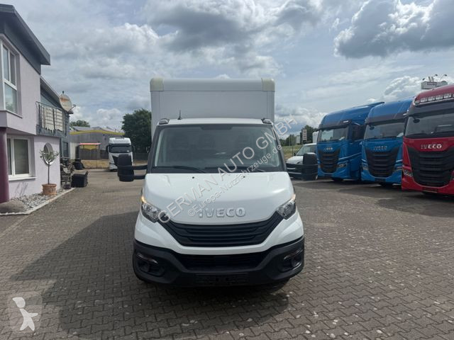 Furgoneta Iveco 35C16 Koffer Ladebordwand 500kg
