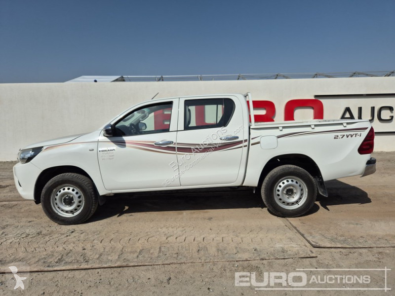 Véhicule utilitaire Toyota Hilux