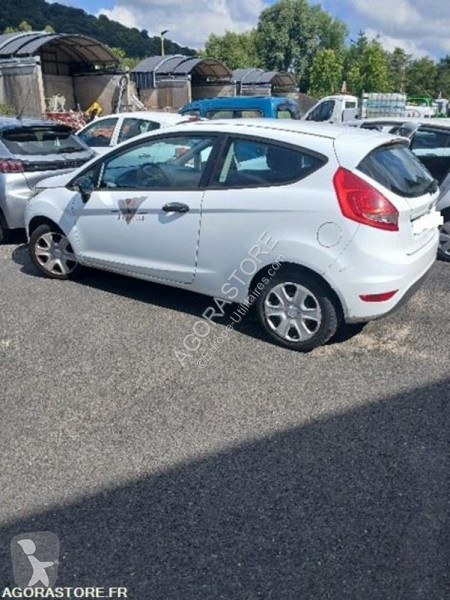 Autoutilitară Ford FIESTA