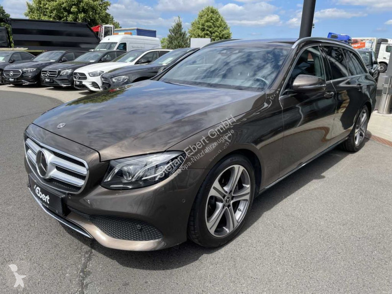 Véhicule utilitaire Mercedes E d...