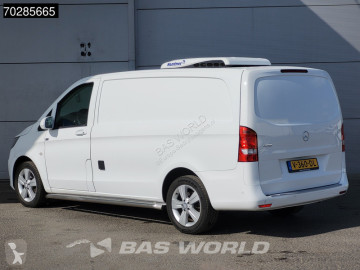 Fourgon utilitaire Mercedes
