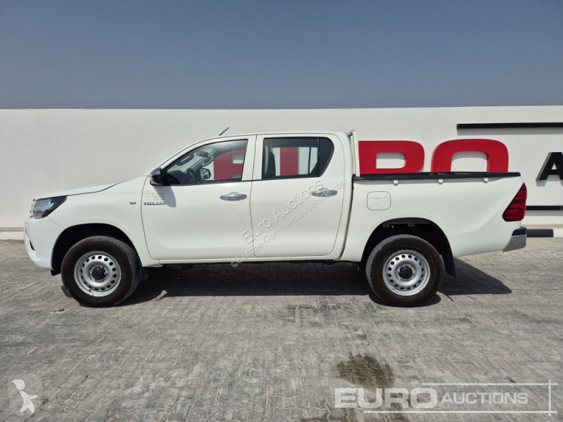 Véhicule utilitaire Toyota Hilux