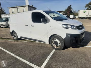 Caja cerrada Opel nueva