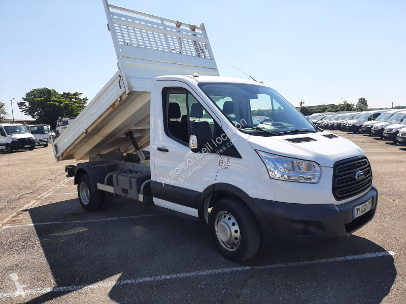 Véhicule utilitaire Ford 2.2 125ch RJ BENNE