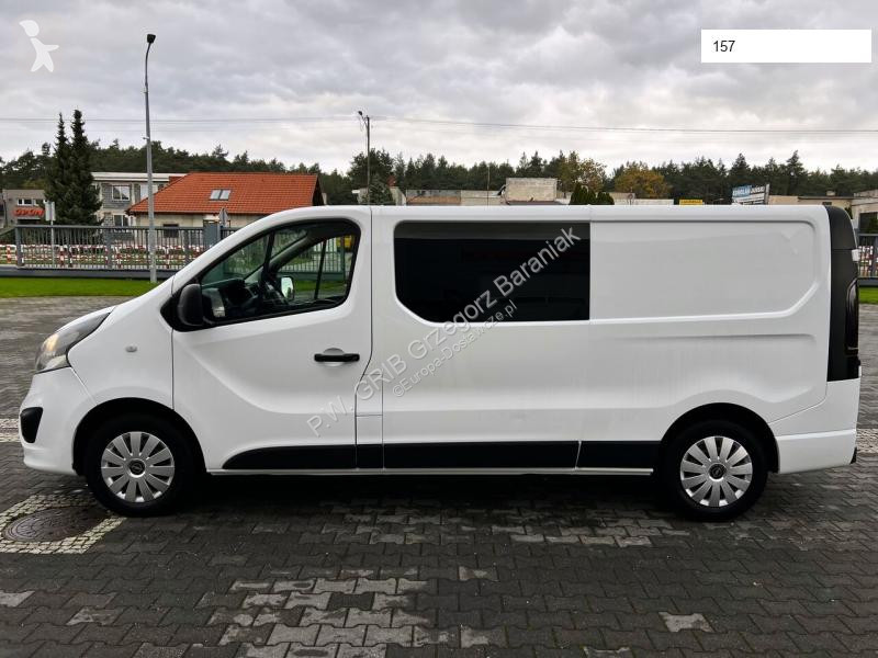 Opel Doka 6-sits van