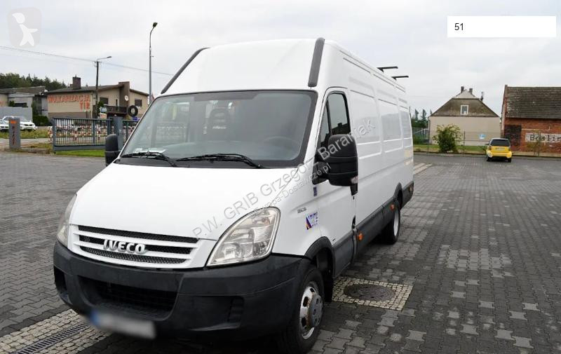 Furgoneta Iveco 35C15 Blaszak L4H2 Brygadówka...