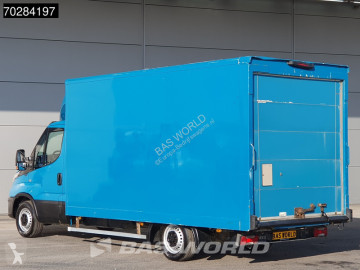 Fourgon utilitaire Iveco