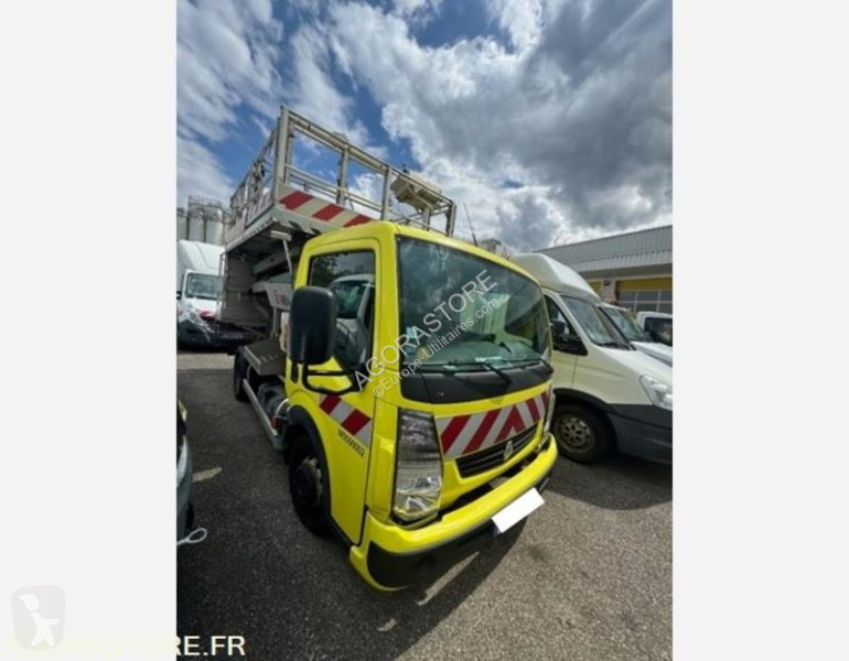 Veículo utilitário Renault MAXITY