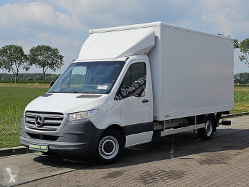 Caja cerrada Mercedes