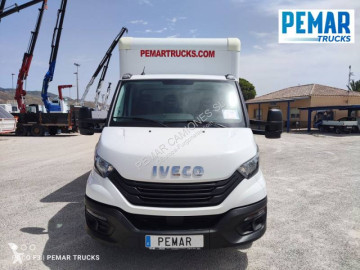 Furgone lungo Iveco