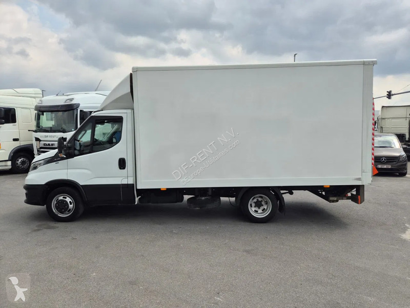 Veicolo commerciale Iveco 35 C 14