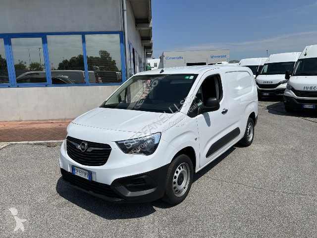 Autoutilitară Opel COMBO L2 130
