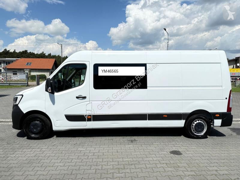 Véhicule utilitaire Renault 135 DCI Furgon...