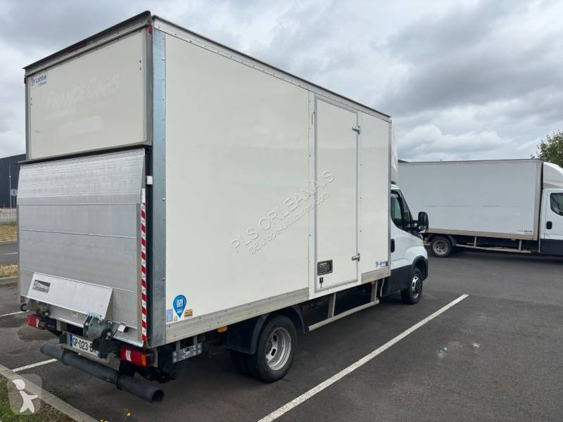 Furgoneta Iveco