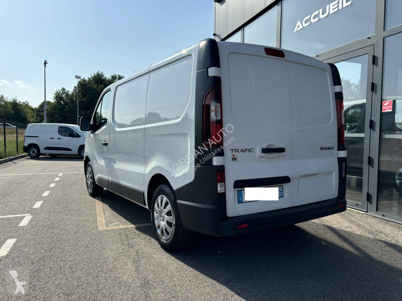 Furgoneta Renault L1H1 2.0 BluedCi 120ch Grand...