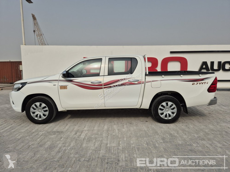 Furgoneta Toyota Hilux