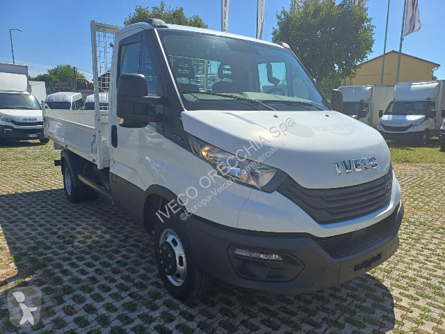Veículo utilitário Iveco DAILY 35C14