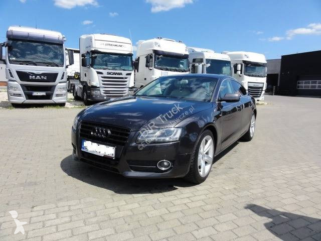 Véhicule utilitaire Audi