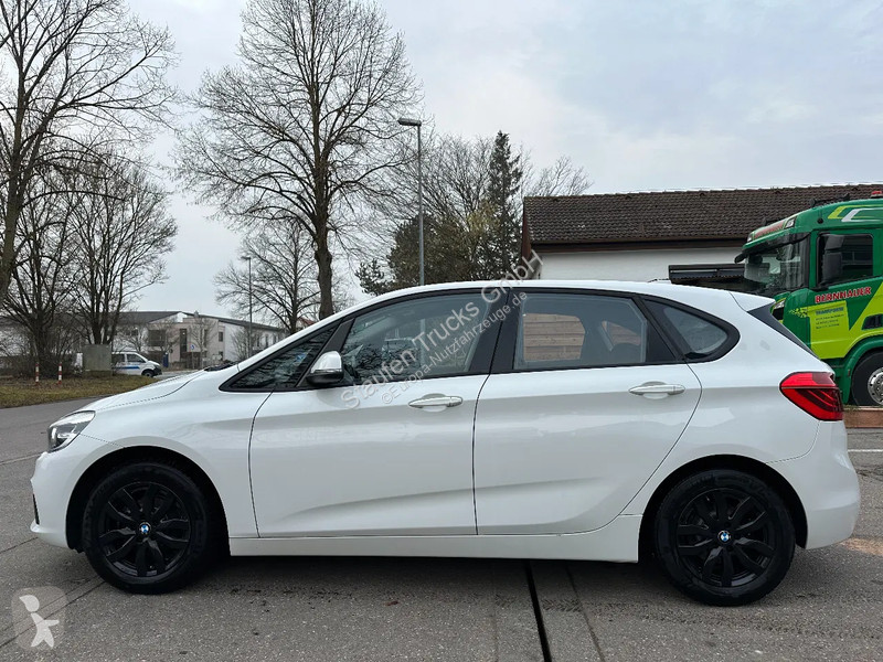 Nyttofordon BMW 216i Active...
