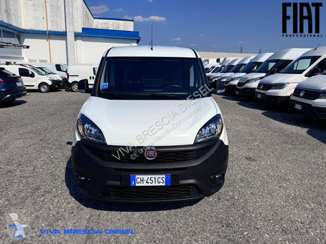 Furgoneta Fiat DOBLO