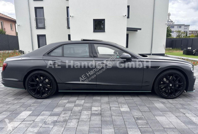 Veicolo commerciale Bentley Flying Spur